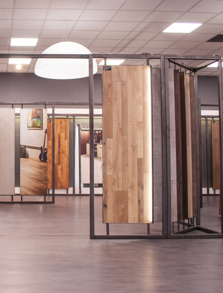 Uno Showroom dedicato ai pavimenti Uno Showroom dedicato ai pavimenti